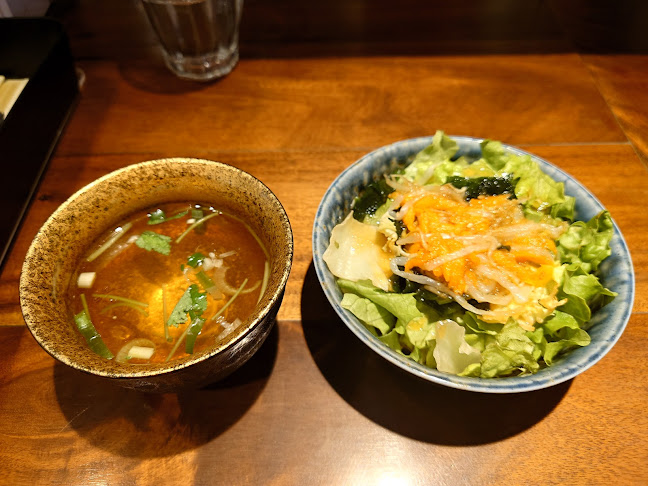 Comentarii opinii despre 肉卸 小島 グランスタ東京