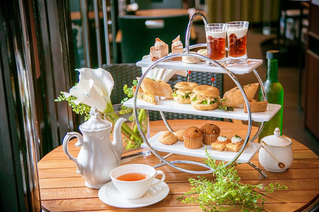 Opinii despre カフェテラス 1952 în 浜松市 - 飲食業