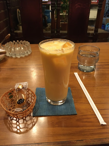 コーヒーハウス アロマ - 飲食業
