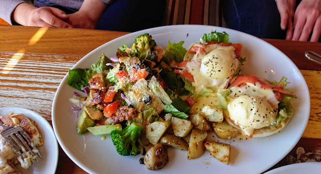 Opinii despre コナズ珈琲成城 în 調布市 - 飲食業