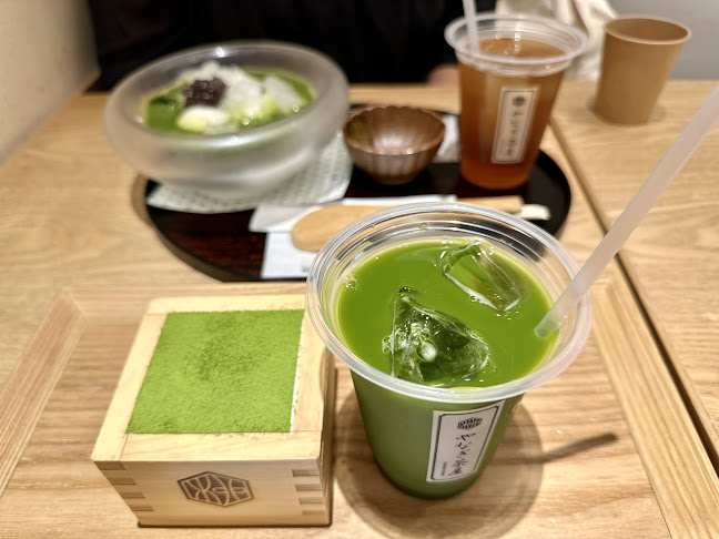 Comentarii opinii despre やなぎ茶屋 ecute上野