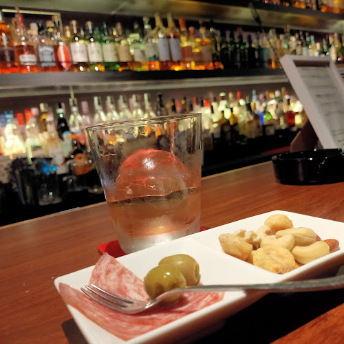 〒900-0032 沖縄県那覇市松山２丁目１０−１３ 沖商マンション 201