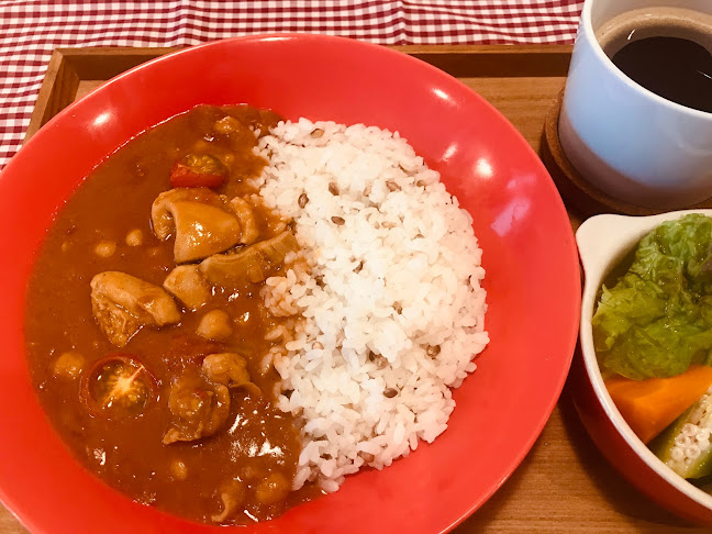 〒111-0032 東京都台東区浅草６丁目２２−１１