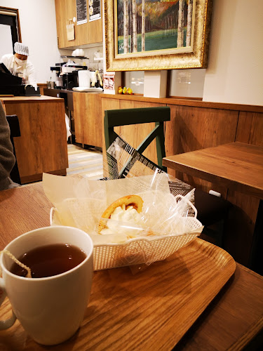 ベーカリー ピヨピヨ - 飲食業