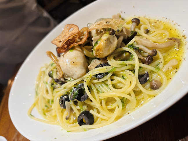 Opinii despre オイスターバー＆魚イタリアン 京橋ロビン în 大阪市 - 飲食業