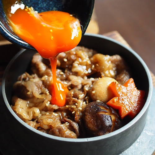 炭火焼鶏と釜飯のizakaya CoCo - 飲食業