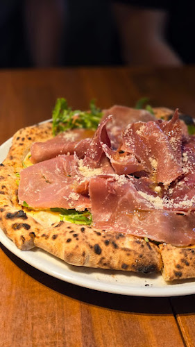 Pizzeria Romano e Marino - 飲食業