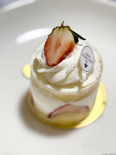 〒153-0043 東京都目黒区東山１丁目９−６