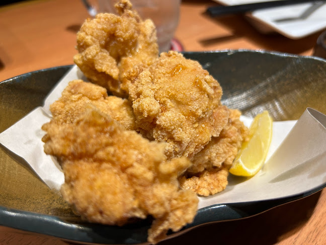 〒414-0002 静岡県伊東市湯川１丁目１０−１ パークロカンダ 1階