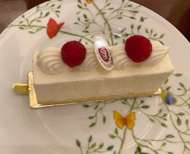 Comentarii opinii despre ロイヤルクリスタル カフェ銀座店