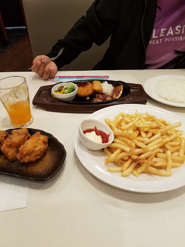 ガスト 八王子駅北口店 - 八王子市