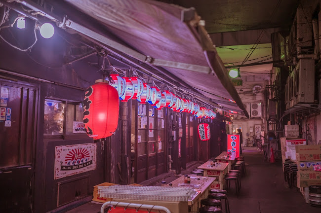 鶏素揚げ・肴・釜めし かまどか 上野店 - 飲食業