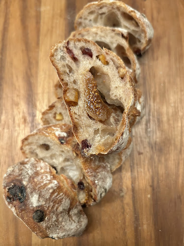 Opinii despre パン屋 トラディ în 茅ヶ崎市 - 飲食業