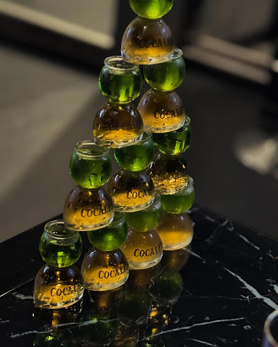 Bar Château - 飲食業