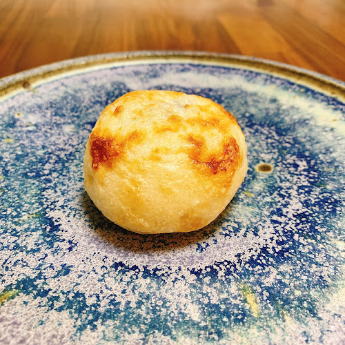 〒162-0813 東京都新宿区東五軒町１−８