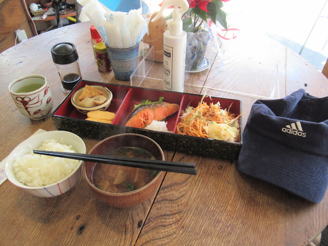 Cafe Gallery Space Mu