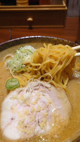 〒930-0001 富山県富山市明輪町１−番９０号 きときと市場 とやマルシェ のれん横丁