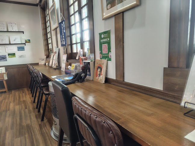 Comentarii opinii despre 駅カフェ(七日町駅カフェ)