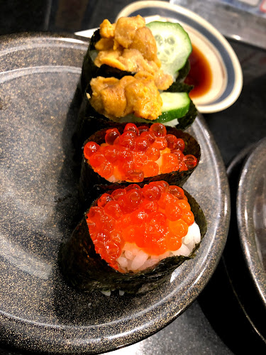 回転寿司大江戸 池袋南口店 - 飲食業