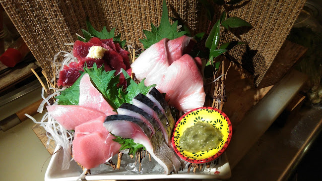 Opinii despre 寿司ダイニング 阿閦亭 în 高知市 - 飲食業