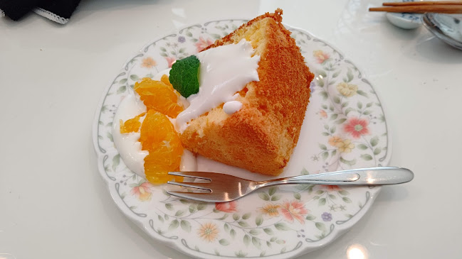 Opinii despre おはなしCafe白い花 în 三島市 - 飲食業