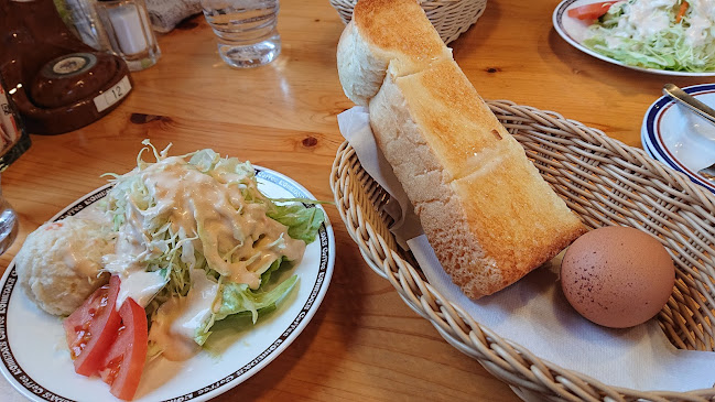 Opinii despre コメダ珈琲店 飯田座光寺店 în 飯田市 - 飲食業