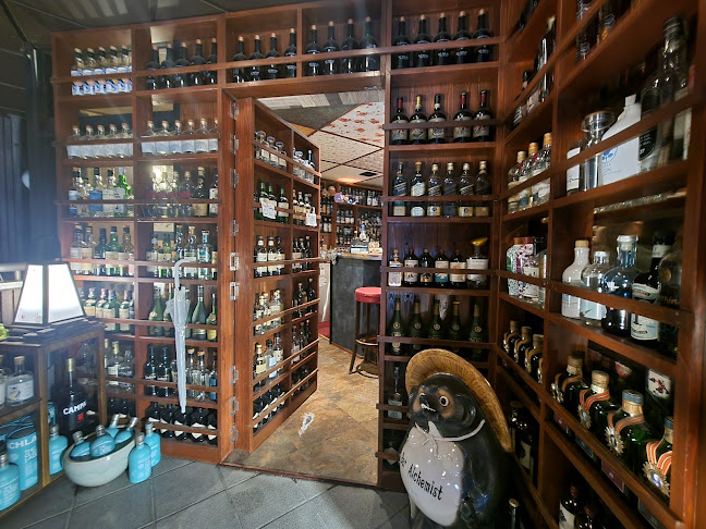 Bar Alchemist - 飲食業