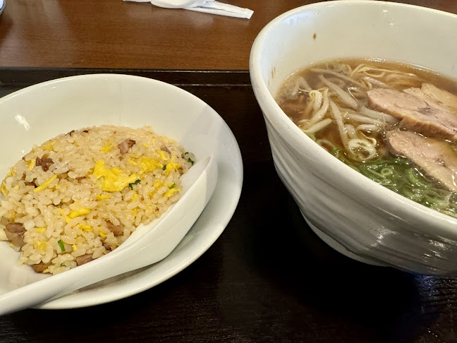 Opinii despre 中華屋KurumA în 箕面市 - 飲食業