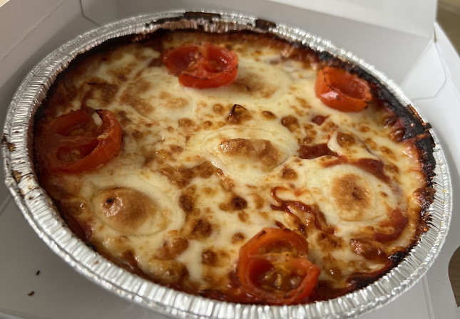 Comentarii opinii despre ドミノ・ピザ西条中央店