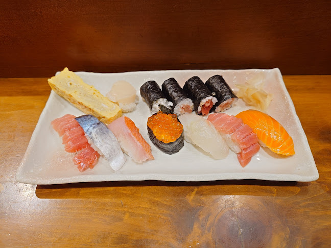 Comentarii opinii despre 海鮮炉端と寿司 やよい