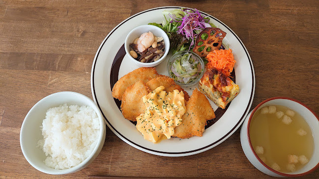 ごはんとおやつのお店 日々