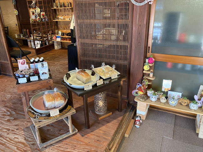 Opinii despre Ke-yaki Kitchen あっとケー焼陶芸 în 狭山市 - 飲食業