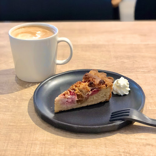 Comentarii opinii despre Fishingnuts CAFÉ