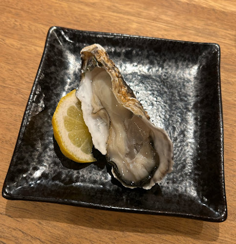 Opinii despre 牡蠣と串 TO-MAS în 和泉市 - 飲食業