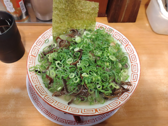 Opinii despre 博多長浜ラーメン 六角堂 橋本店 în 相模原市 - 飲食業