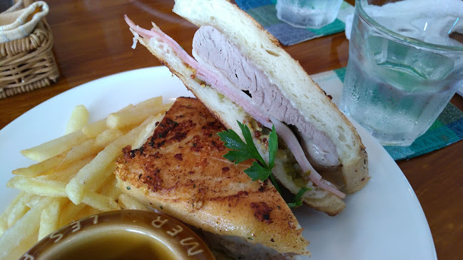 Comentarii opinii despre シルバーレイククラブ プラスティー （Silver Lake Club + Tea）