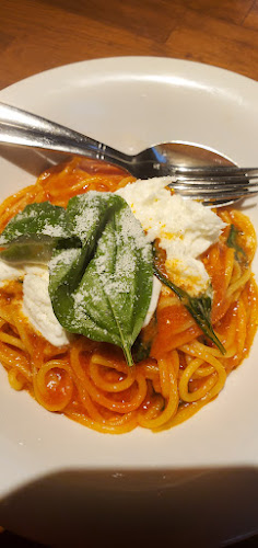 〒111-0035 東京都台東区西浅草３丁目１９−３ 中廣ビル 1F