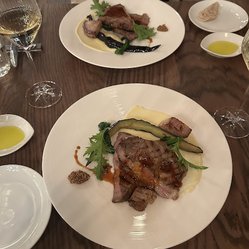 〒107-0062 東京都港区南青山５丁目５−２４ 南青山サンタキアラ教会 2階