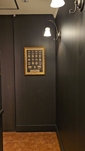 〒104-0061 東京都中央区銀座４丁目２−１４ DK銀座ビル 2F