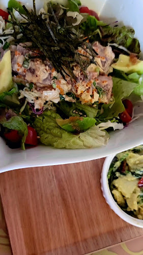 Comentarii opinii despre K-Ohana's Surf Locker & Cafe Dining