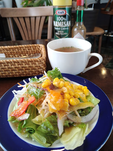 Comentarii opinii despre cafe with garden