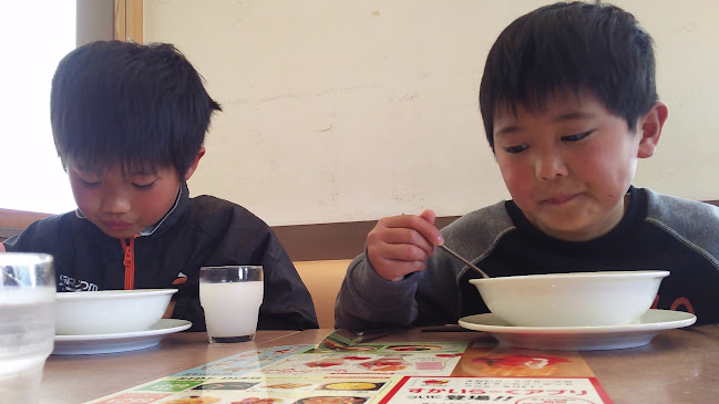 ガスト 松山朝生田店