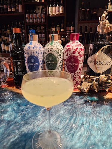 Bar Alchemist - 飲食業