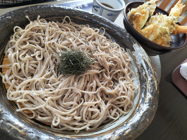 〒515-0017 三重県松阪市京町５１５−１９ SUNRISE ビル ２F