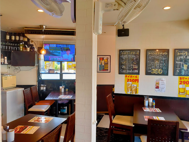 Opinii despre Govinda Curry Bar（ゴヴィンダ カレー バー） în 横浜市 - 飲食業