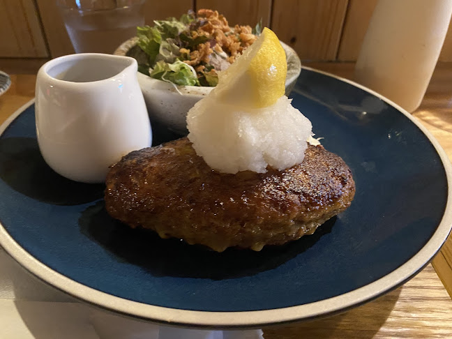 〒892-0821 鹿児島県鹿児島市名山町３−９