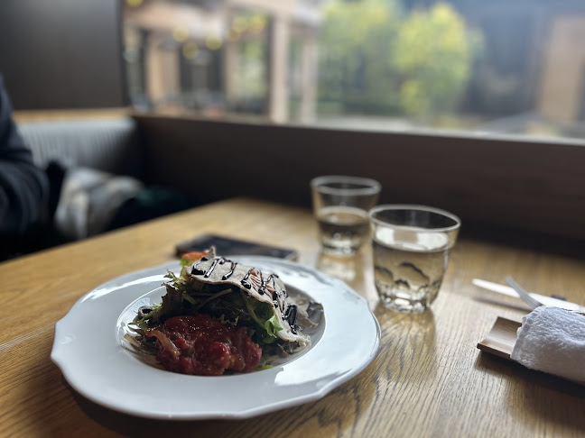 Comentarii opinii despre MR. MAURICE’S ITALIAN & Rooftop Bar（ミスター・モーリスズ・イタリアン&ルーフトップバー）