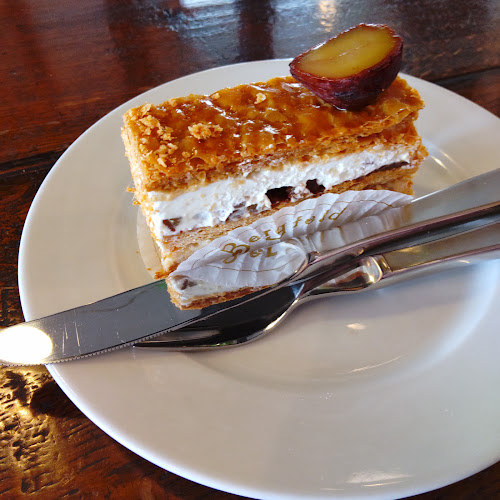 Comentarii opinii despre Bergfeld 長谷店