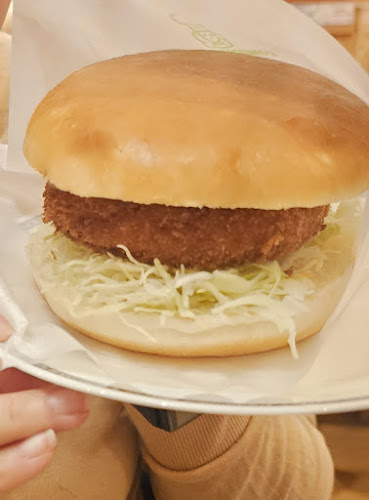 〒880-0805 宮崎県宮崎市橘通東３丁目４−４ アパホテル宮崎駅橘通店1F