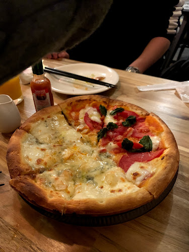 Comentarii opinii despre Cafe&Dining Karaltupo(カフェ&ダイニング カラッポ)